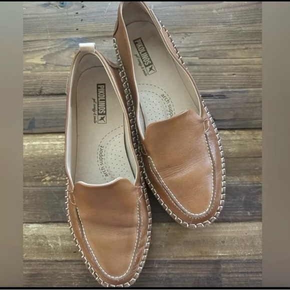 PIKOLINOS Shoes - Pikolinos Gandia 
premium Soft Leather Loafer
Women size 9